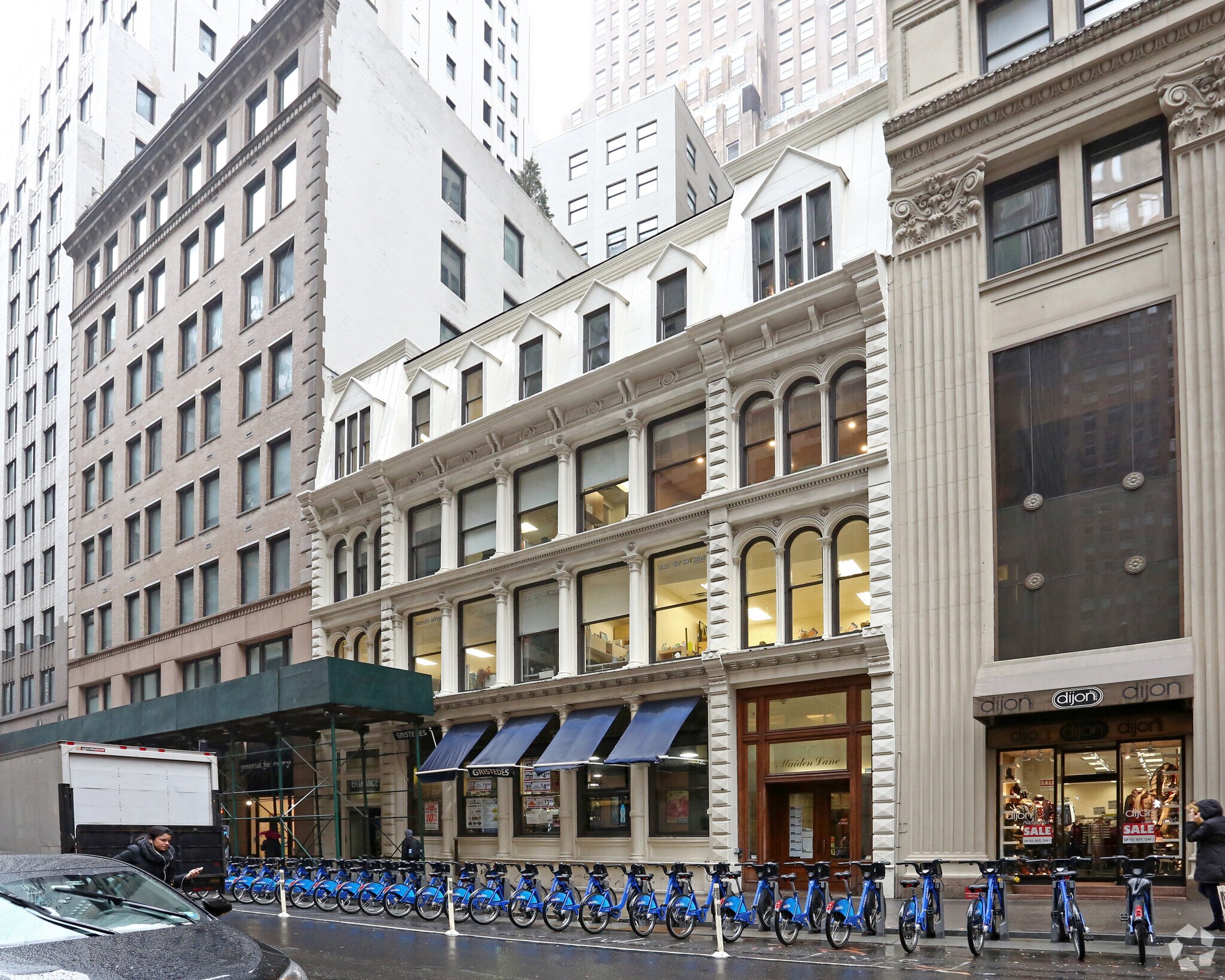 90 Maiden Ln, New York, NY for lease Building Photo- Image 1 of 11