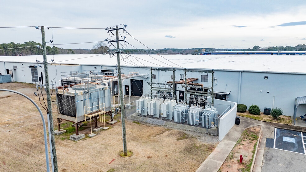 1921 Boone Trail Rd, Sanford, NC à vendre - Photo du bâtiment - Image 3 de 4