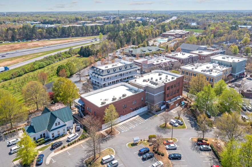 936 Market St, Fort Mill, SC for lease - Aerial - Image 3 of 16