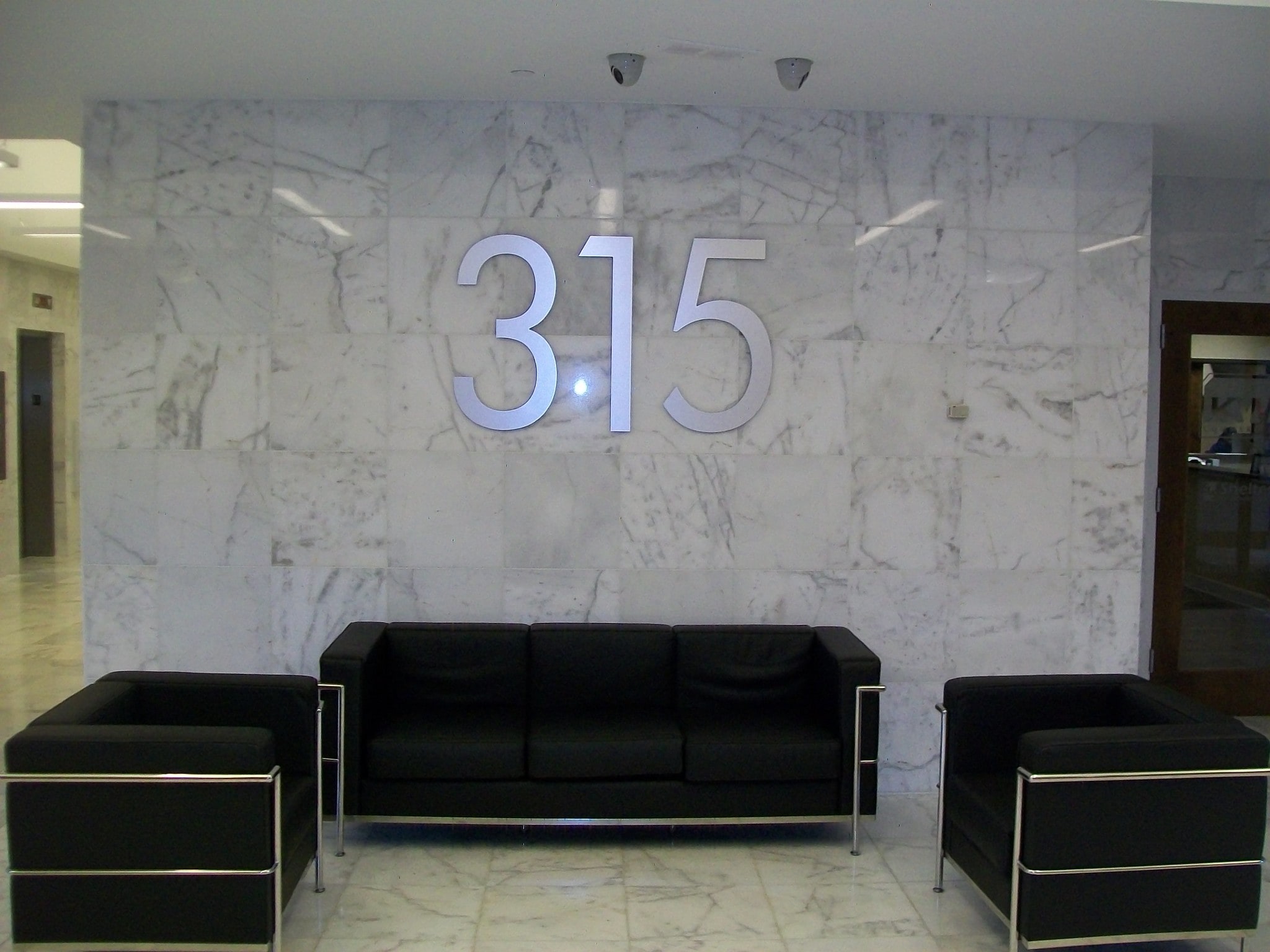 315 W Ponce de Leon Ave, Decatur, GA à louer Photo intérieure- Image 1 de 8