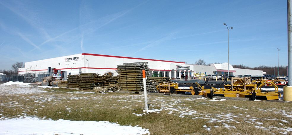 2300 Claremont Ave, Ashland, OH à louer - Photo du bâtiment - Image 2 de 3