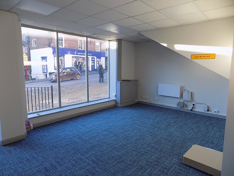 8 Market Pl, Ashbourne for lease - Interior Photo - Image 2 of 3