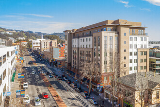 2010 Milvia St, Berkeley, CA - Aérien  Vue de la carte