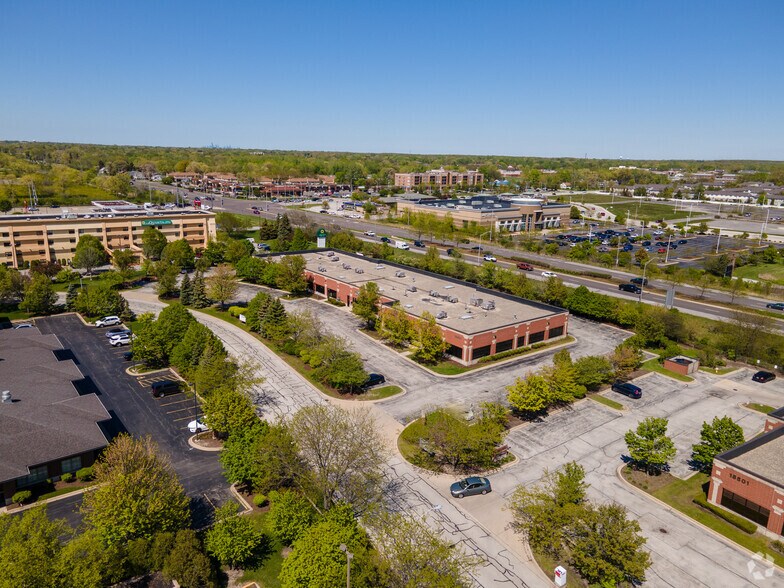 18401 Maple Creek Dr, Tinley Park, IL for sale - Aerial - Image 2 of 28