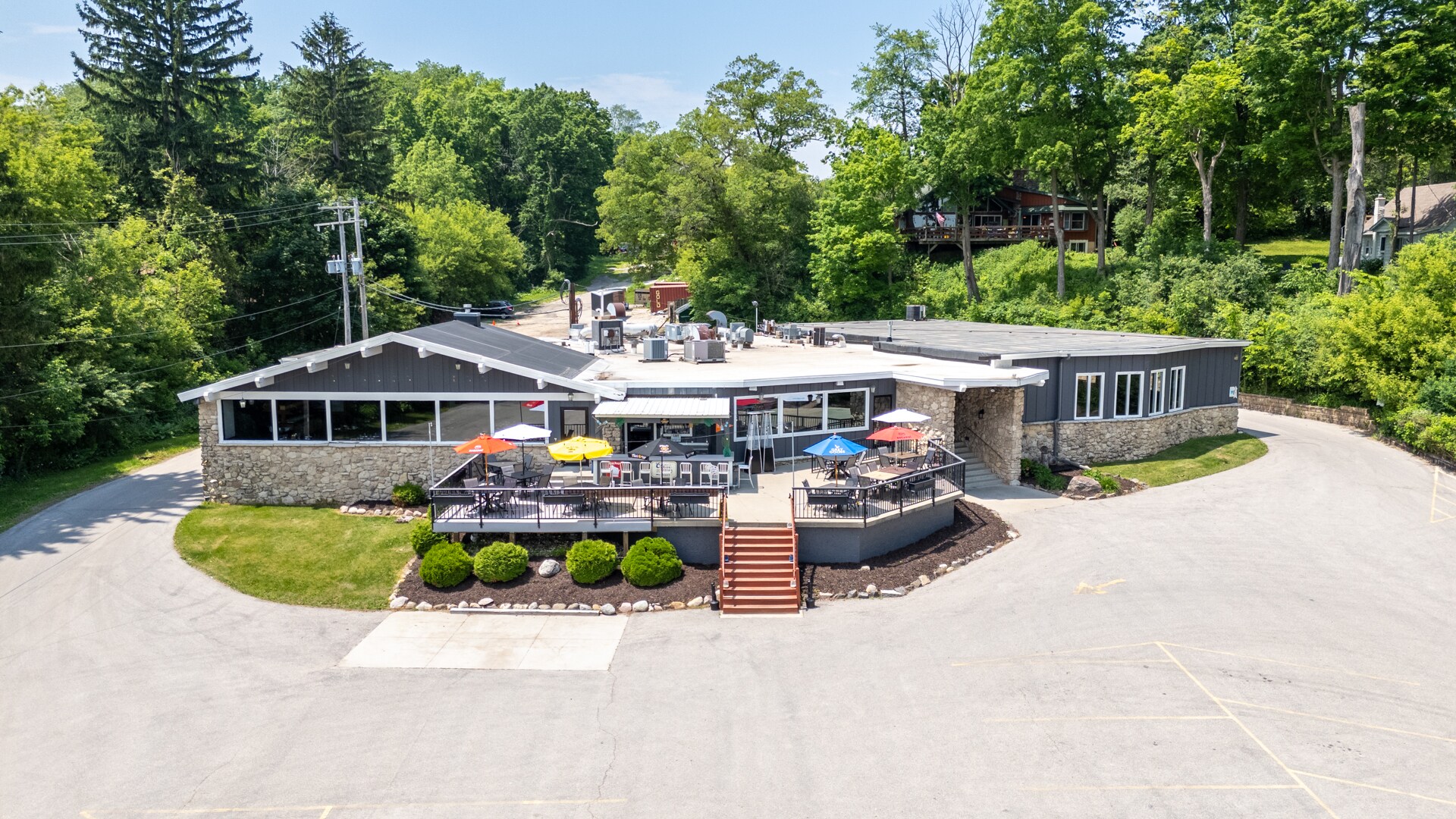 4919 State Road 144, Hartford, WI à vendre Photo du bâtiment- Image 1 de 31