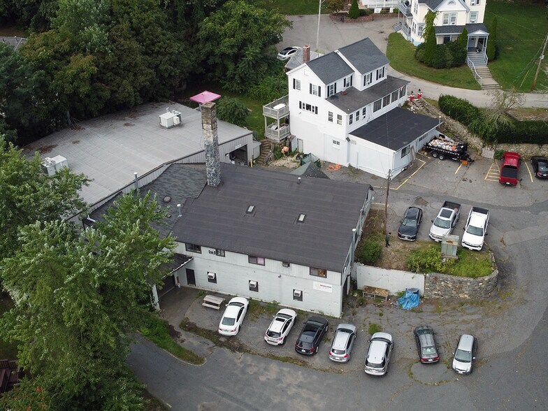 207 E Main St, Marlborough, MA à vendre - Photo du bâtiment - Image 2 de 9