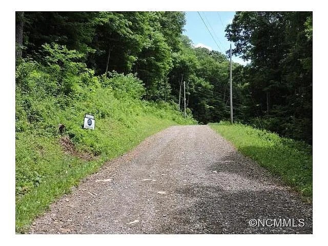 329 Hamlin Lane, Mars Hill, NC for sale - Other - Image 2 of 7