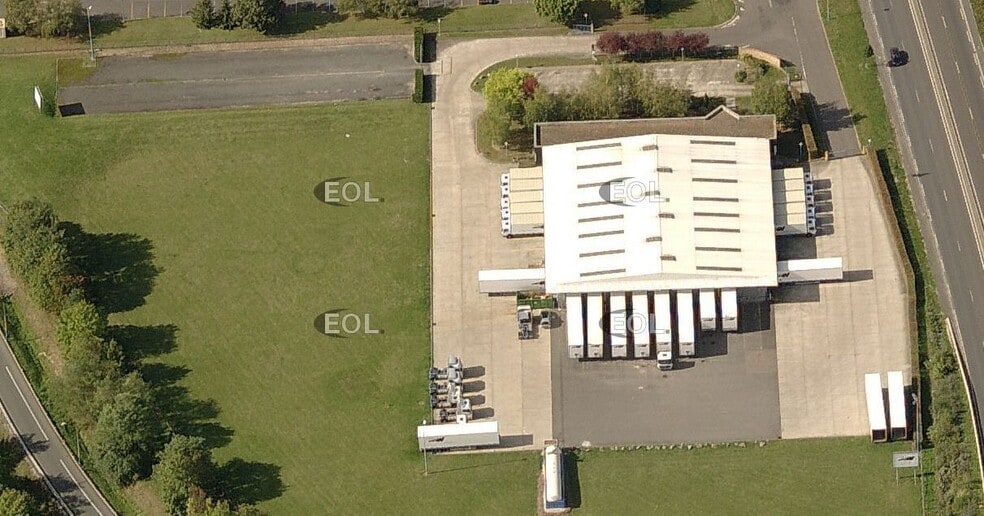 1459 Route D'Ormes, Saran for lease - Building Photo - Image 1 of 15