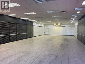 9129 Main St, Osoyoos, BC for lease Interior Photo- Image 1 of 3