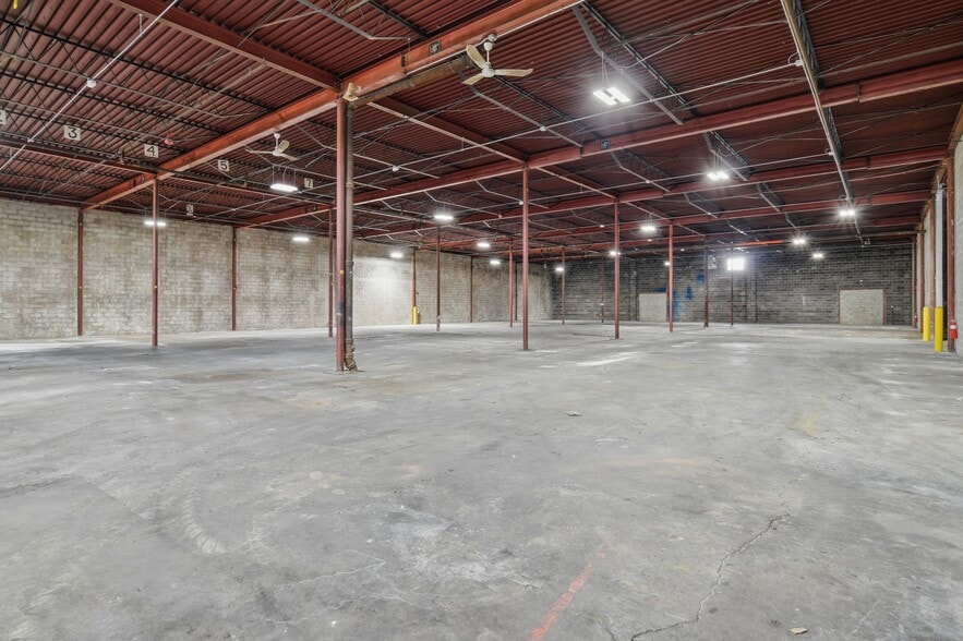 120 Tapley St, Springfield, MA for lease - Building Photo - Image 3 of 6