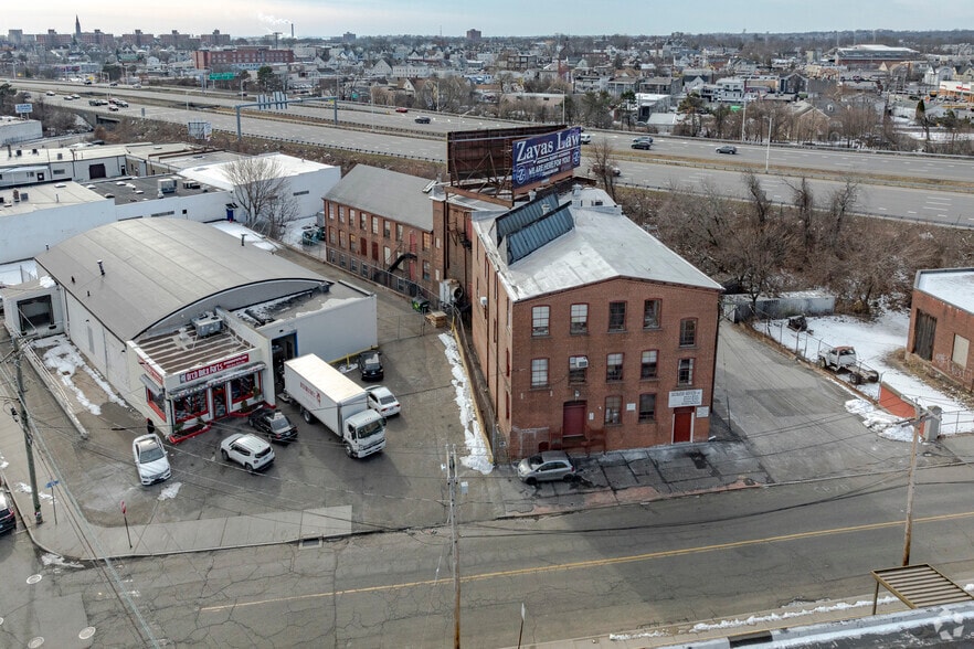 25 Wells St, Bridgeport, CT for lease - Aerial - Image 3 of 4