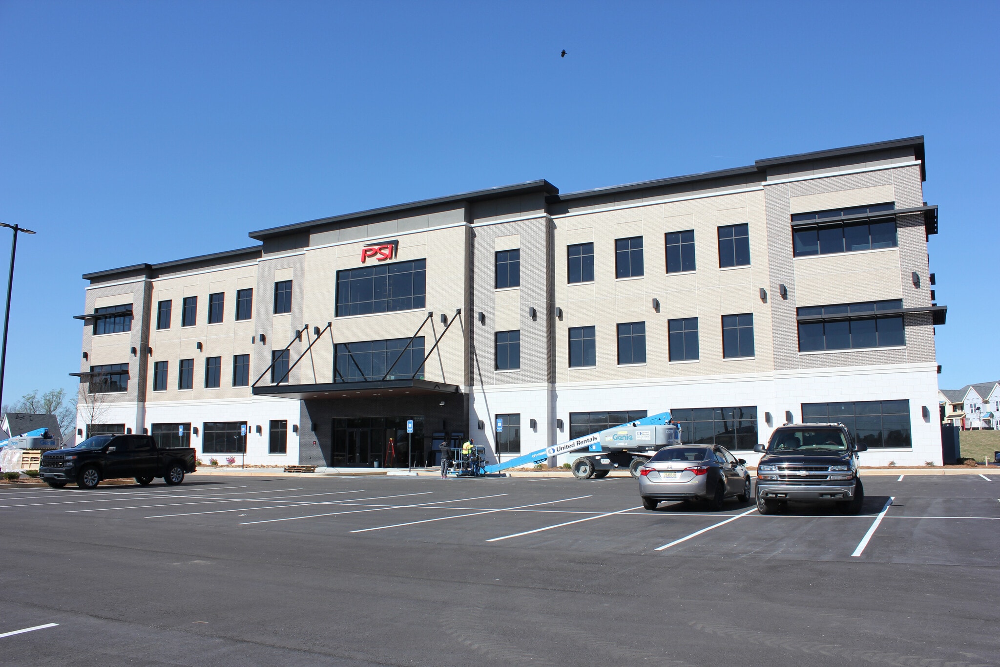 4401 Gabriel blvd, Holly Springs, GA for lease Primary Photo- Image 1 of 6