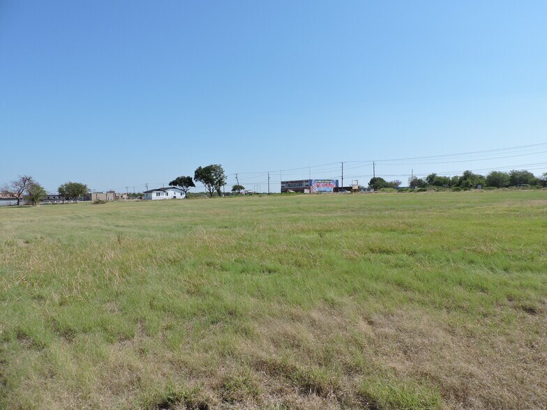 0 St Hwy 198 hwy, Mabank, TX à vendre - Photo du bâtiment - Image 3 de 53