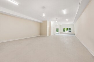 Plus de détails pour 120 1st St N, Montgomery, MN - Bureau/Commerce de détail à louer