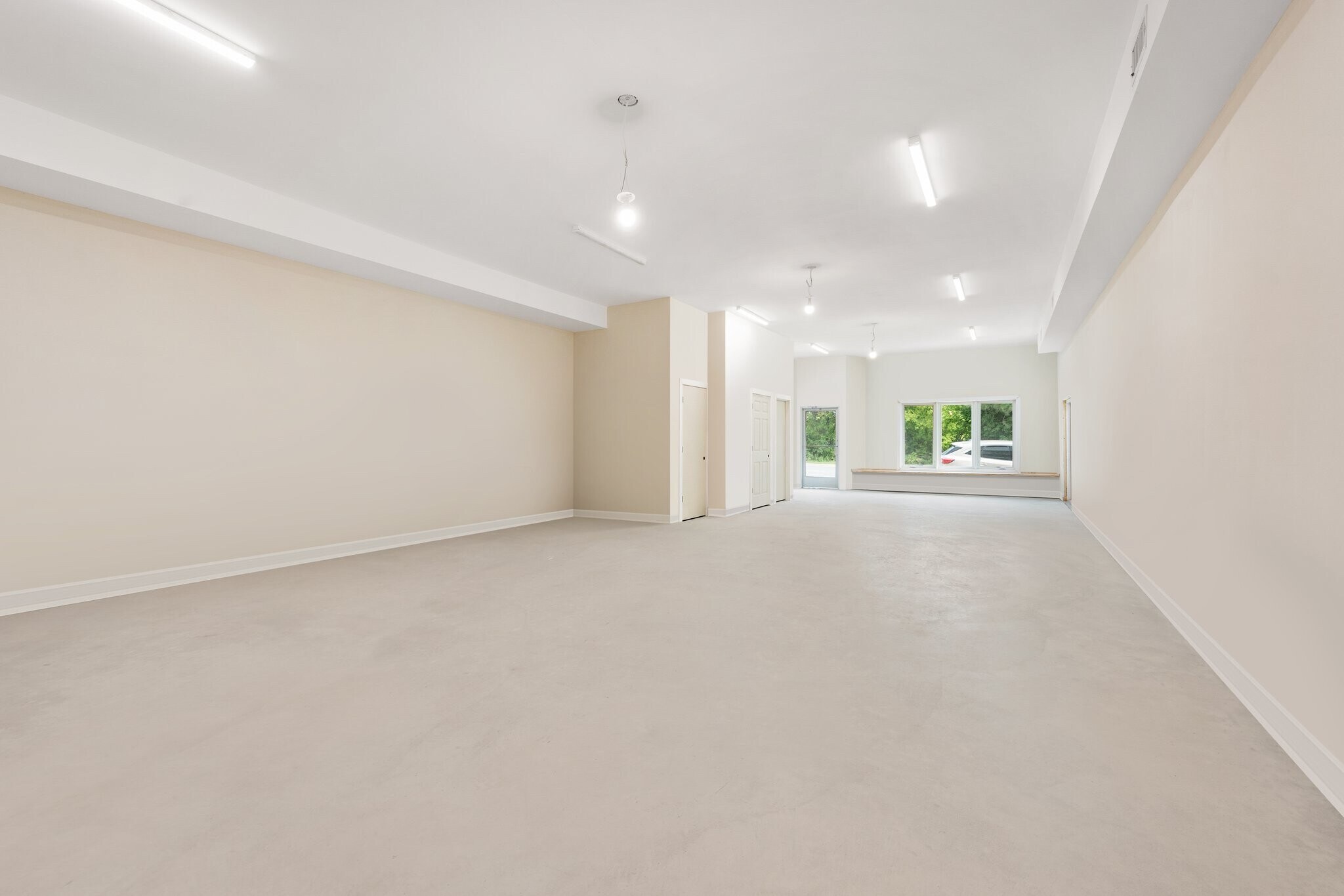 120 1st St N, Montgomery, MN à louer Photo intérieure- Image 1 de 14