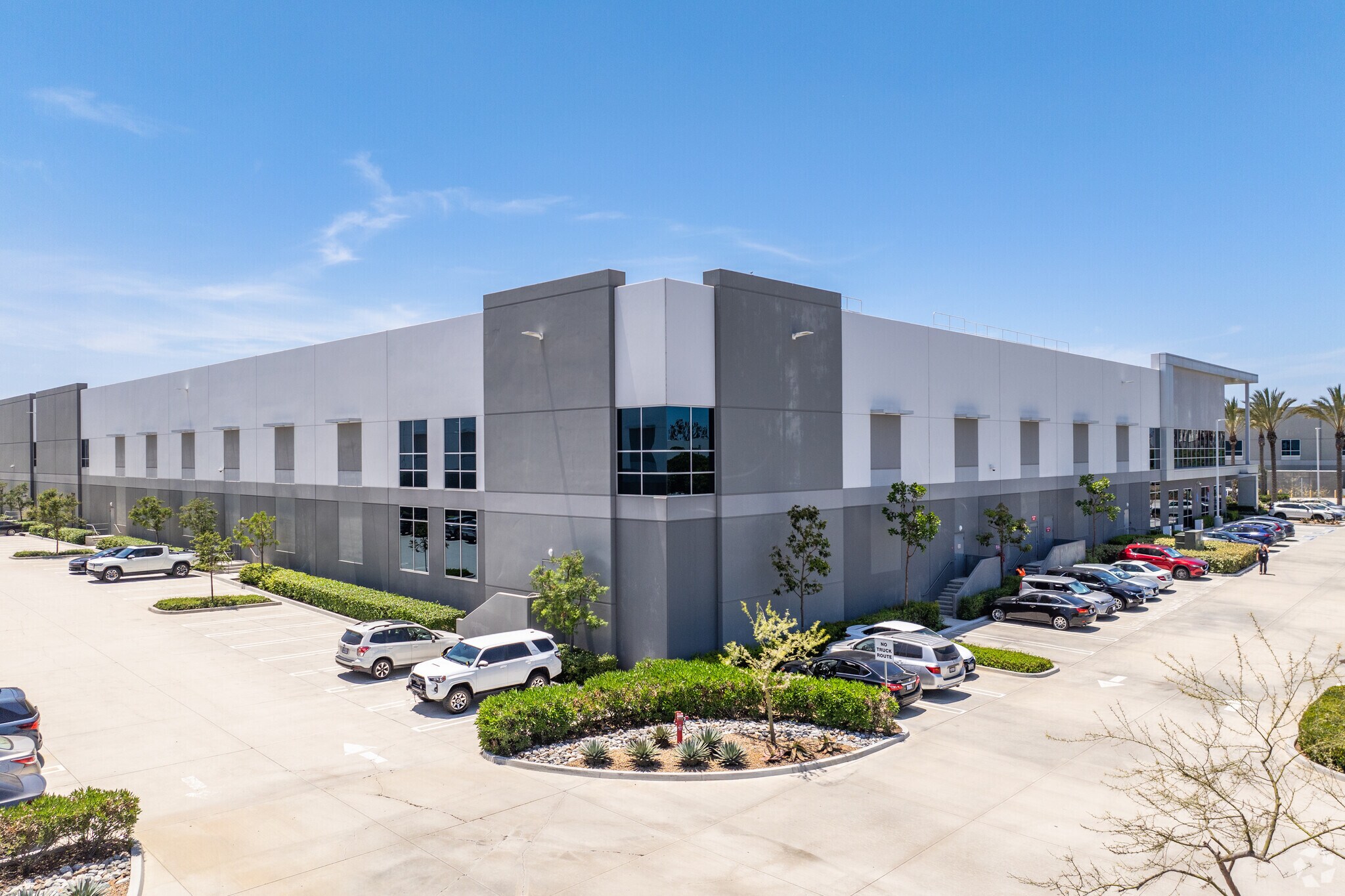 2150 W 195th St, Torrance, CA à louer Photo principale- Image 1 de 6
