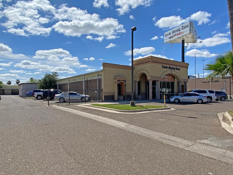 111 Esperanza Dr, Laredo, TX for sale - Primary Photo - Image 1 of 6