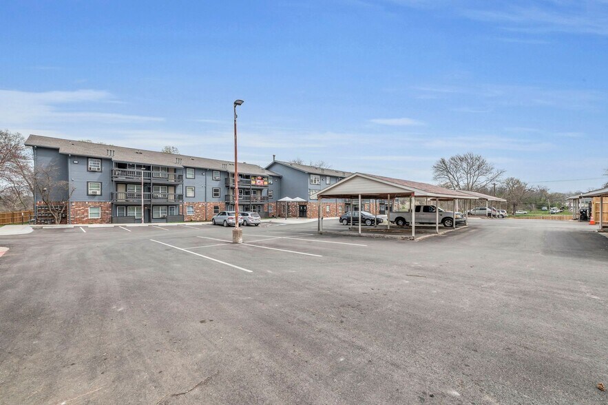 1500 E 29th St, Kansas City, MO à vendre - Photo du bâtiment - Image 2 de 8