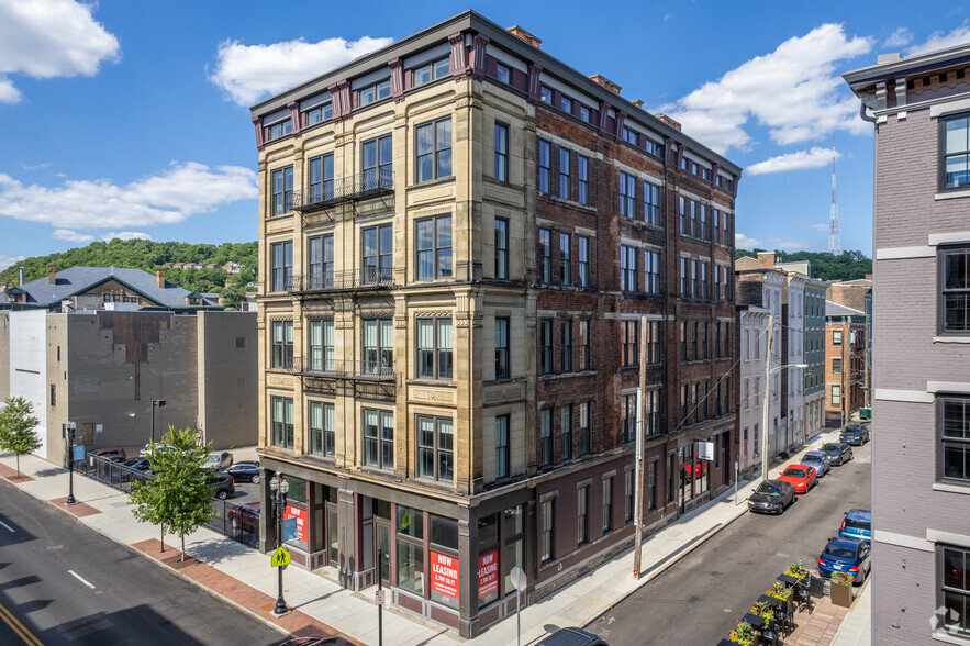 1500 Vine St, Cincinnati, OH for lease - Primary Photo - Image 1 of 4