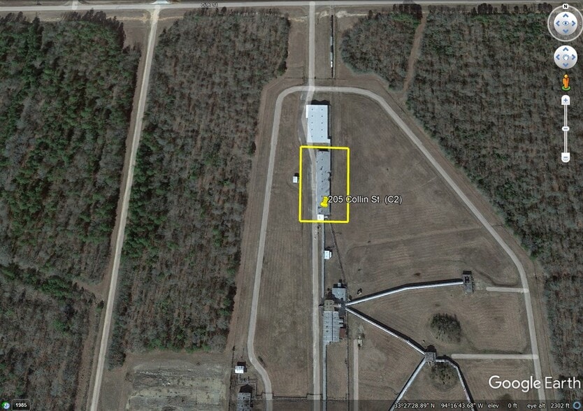 205 Collin St, Hooks, TX à louer - Photo du bâtiment - Image 2 de 5