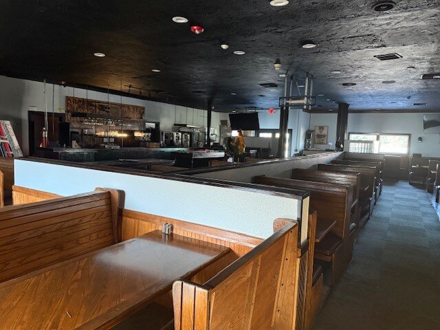 4745 Redan Rd, Stone Mountain, GA à vendre - Photo du bâtiment - Image 2 de 15