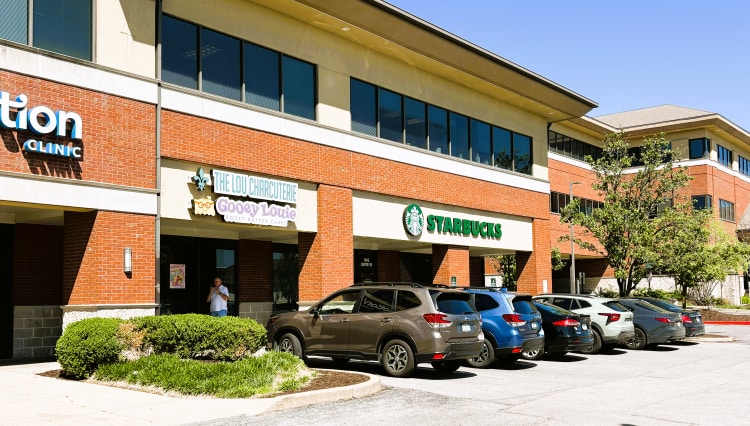 343 S Kirkwood Rd, Kirkwood, MO for lease - Building Photo - Image 2 of 8