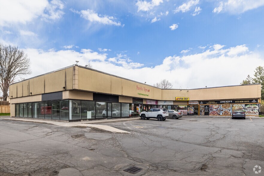 100 Castlefrank Rd, Ottawa, ON à vendre - Photo principale - Image 1 de 1