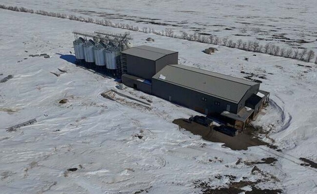 Plus de détails pour 18208 Range Road 2211, Regina, SK - Industriel à vendre