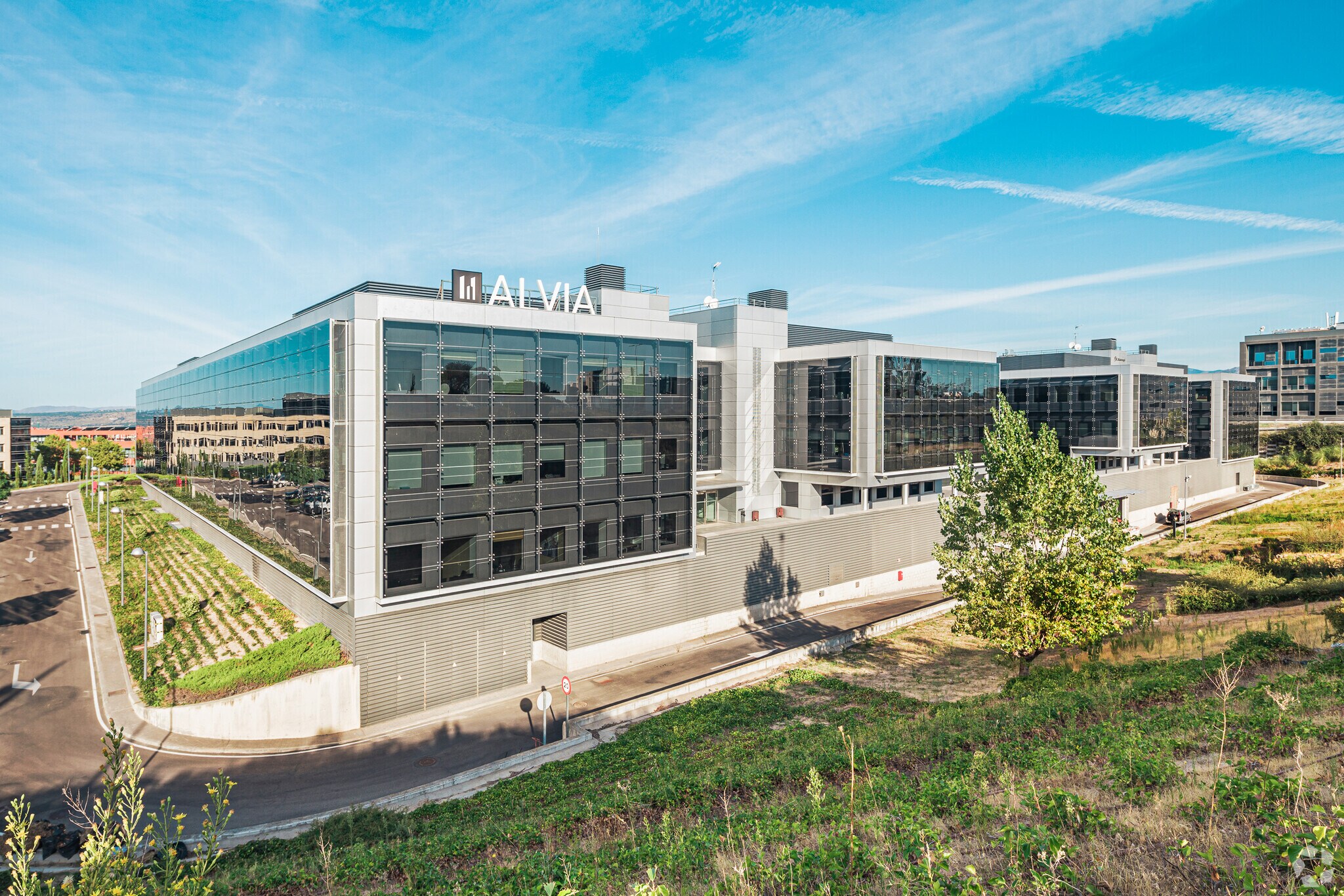 Calle José Echegaray, 8, Las Rozas de Madrid, Madrid for lease Primary Photo- Image 1 of 12