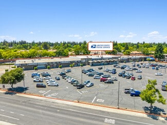 Plus de détails pour 5900-5982 S Land Park Dr, Sacramento, CA - Commerce de détail à vendre