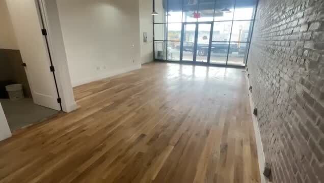 1945 Broadway, Brooklyn, NY à louer - Vidéo sur l’inscription commerciale - Image 3 de 20