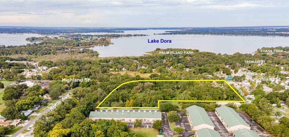 610 S Highland St, Mount Dora, FL à vendre - Photo du bâtiment - Image 3 de 11