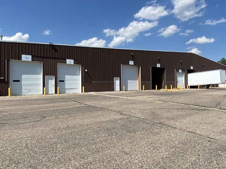 6023 Gordon Dr, Sioux City, IA for lease - Building Photo - Image 1 of 1