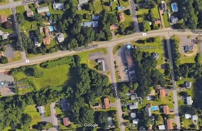 Plus de détails pour 805 Terryville Ave, Bristol, CT - Commerce de détail à vendre