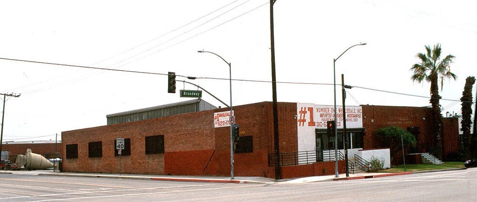 15100 S Broadway, Gardena, CA à louer - Photo du bâtiment - Image 2 de 7