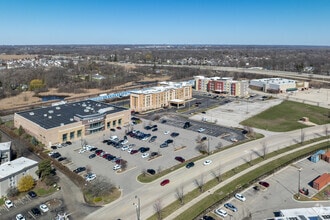 452 Lakehurst Rd, Waukegan, IL - Aerial  map view