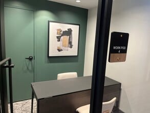 1033 W Broad St, Falls Church, VA for lease Interior Photo- Image 2 of 2