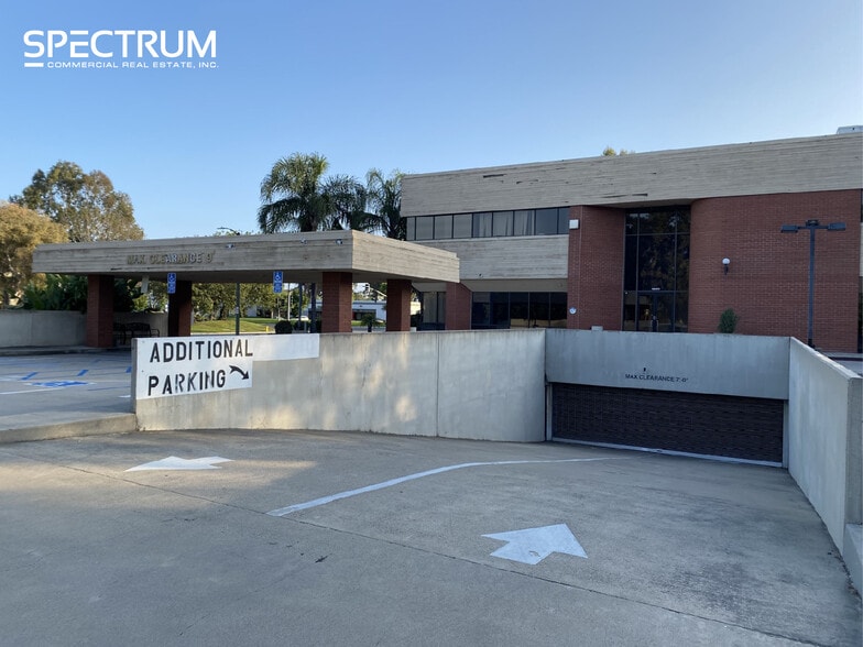 14511 Franklin Ave, Tustin, CA for lease - Building Photo - Image 2 of 10