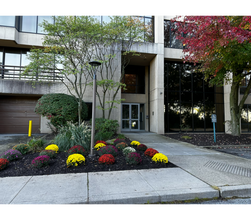 750 Holiday Dr, Pittsburgh, PA for lease Interior Photo- Image 2 of 16