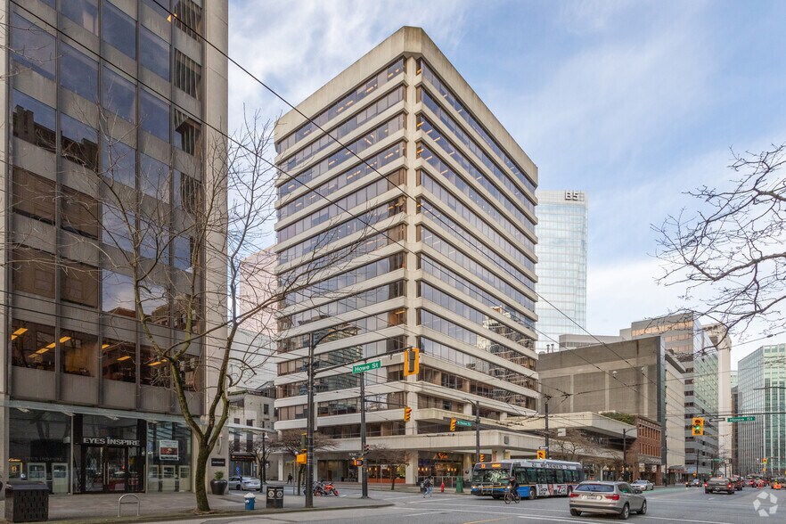 800 W Pender St, Vancouver, BC for lease - Building Photo - Image 2 of 8