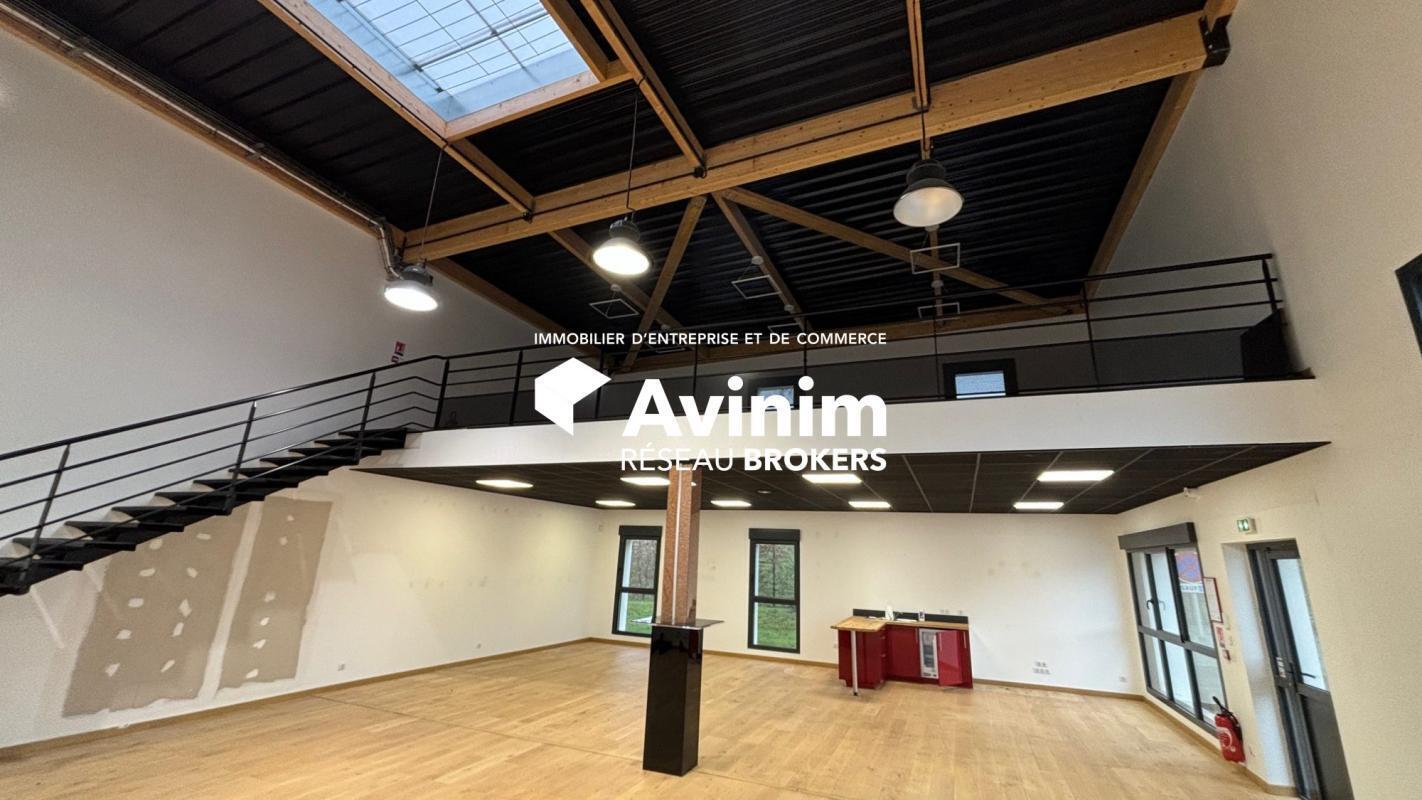 Retail in Montivilliers for lease Interior Photo- Image 1 of 7