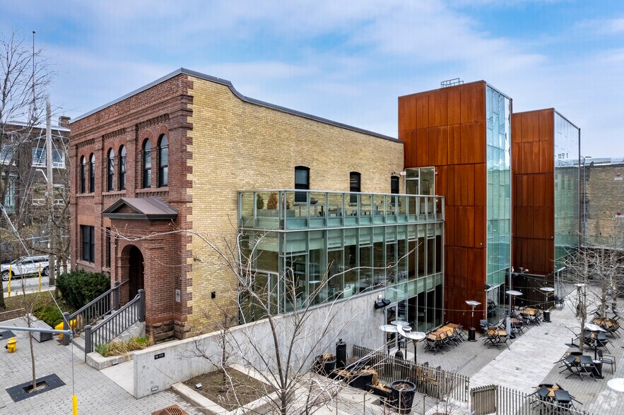 60 Atlantic Ave, Toronto, ON à louer - Photo du bâtiment - Image 1 de 6