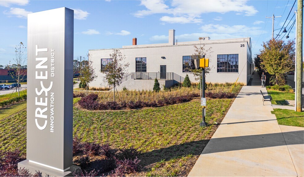 25 Goldsmith St, Greenville, SC à louer - Photo du bâtiment - Image 2 de 5