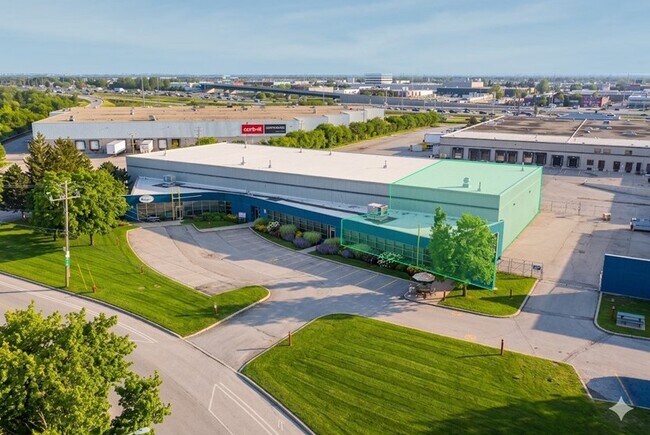 Plus de détails pour 2011-2017 St Cunard, Laval, QC - Industriel à louer