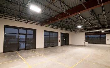 40 Kingbrook Pky, Simpsonville, KY for lease Interior Photo- Image 1 of 7