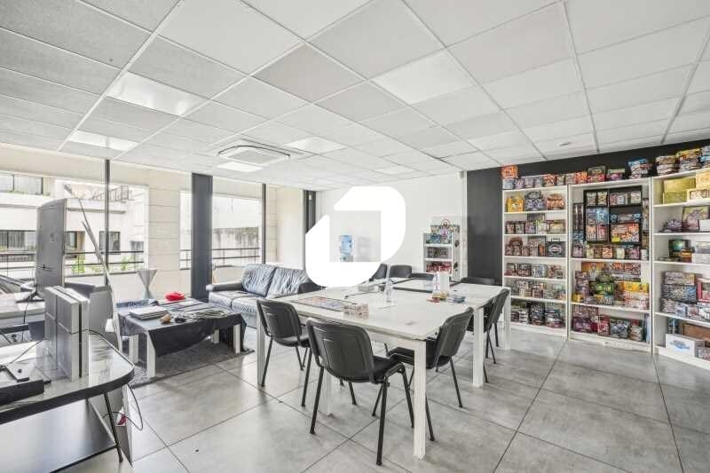 Bureau dans Levallois-Perret à louer - Photo intérieure - Image 3 de 12