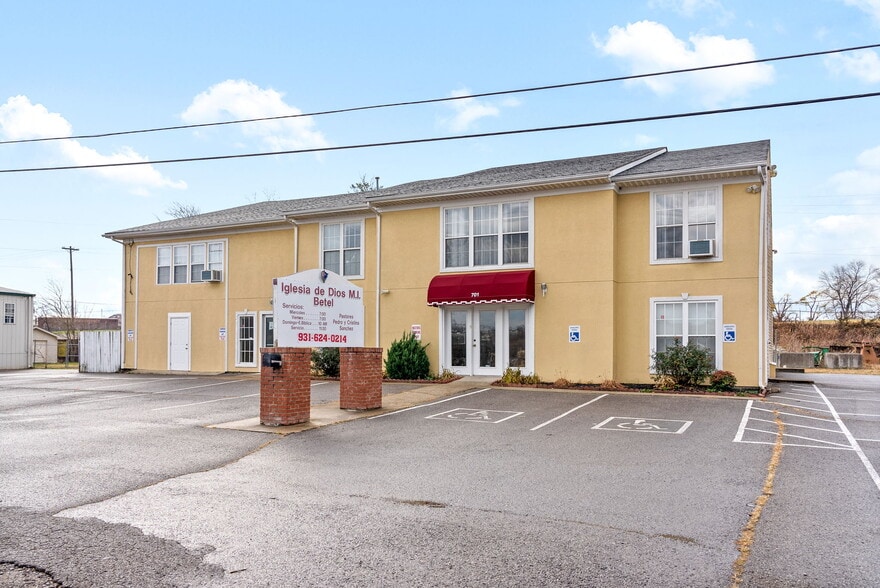 701 Red River St, Clarksville, TN for sale - Building Photo - Image 3 of 23