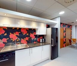 Priory Dr, Newport for lease Interior Photo- Image 2 of 5