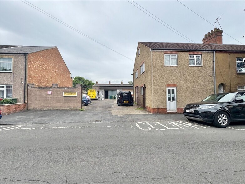 26-38 Jubilee St, Rugby à vendre - Photo du bâtiment - Image 2 de 8