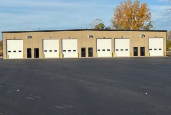 1555 Maras St, Shakopee, MN for lease - Building Photo - Image 2 of 2